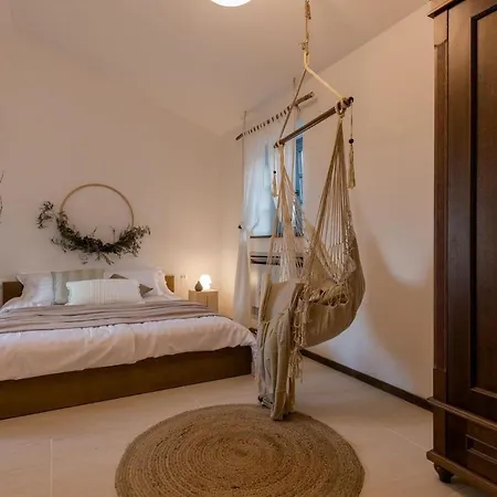 Holiday home Figlica *